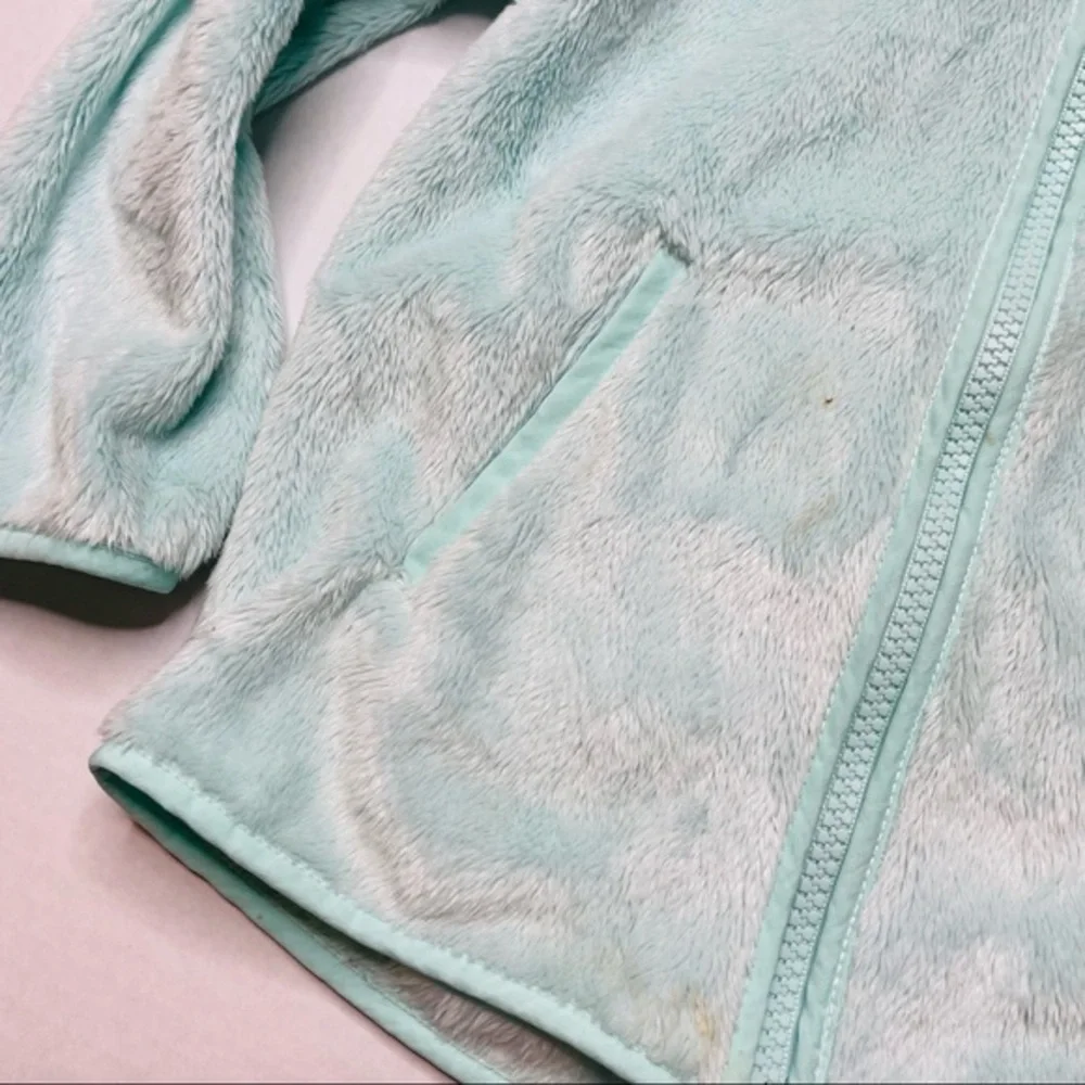 𝅺the Children’s Place Mint Faux Fur Jacket